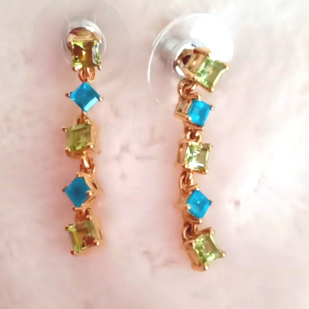 ARIZONA PERIDOT AND NEON APATITE DANGLE EARRINGS